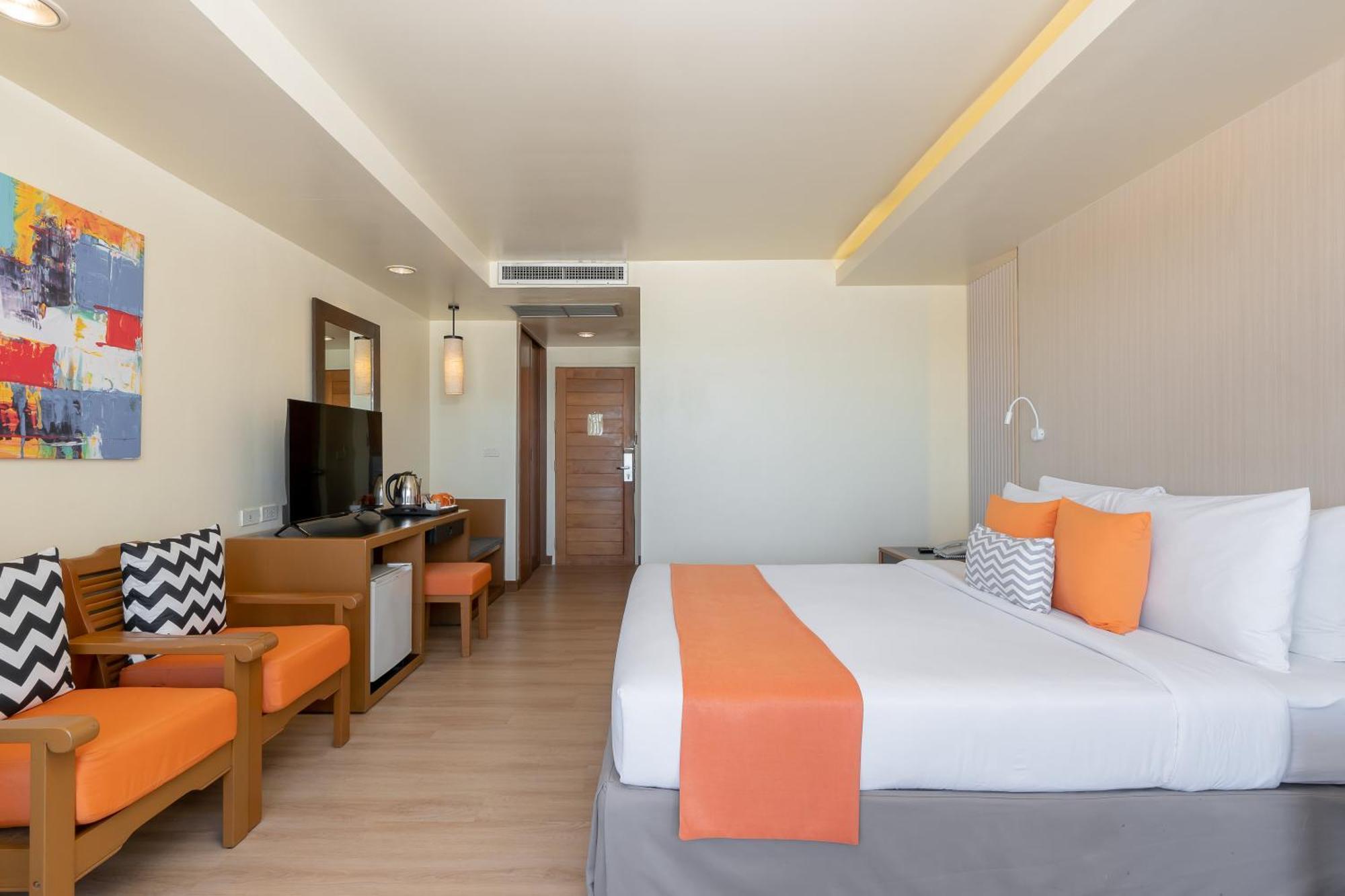 Seaview Room,1714263727:JPEG