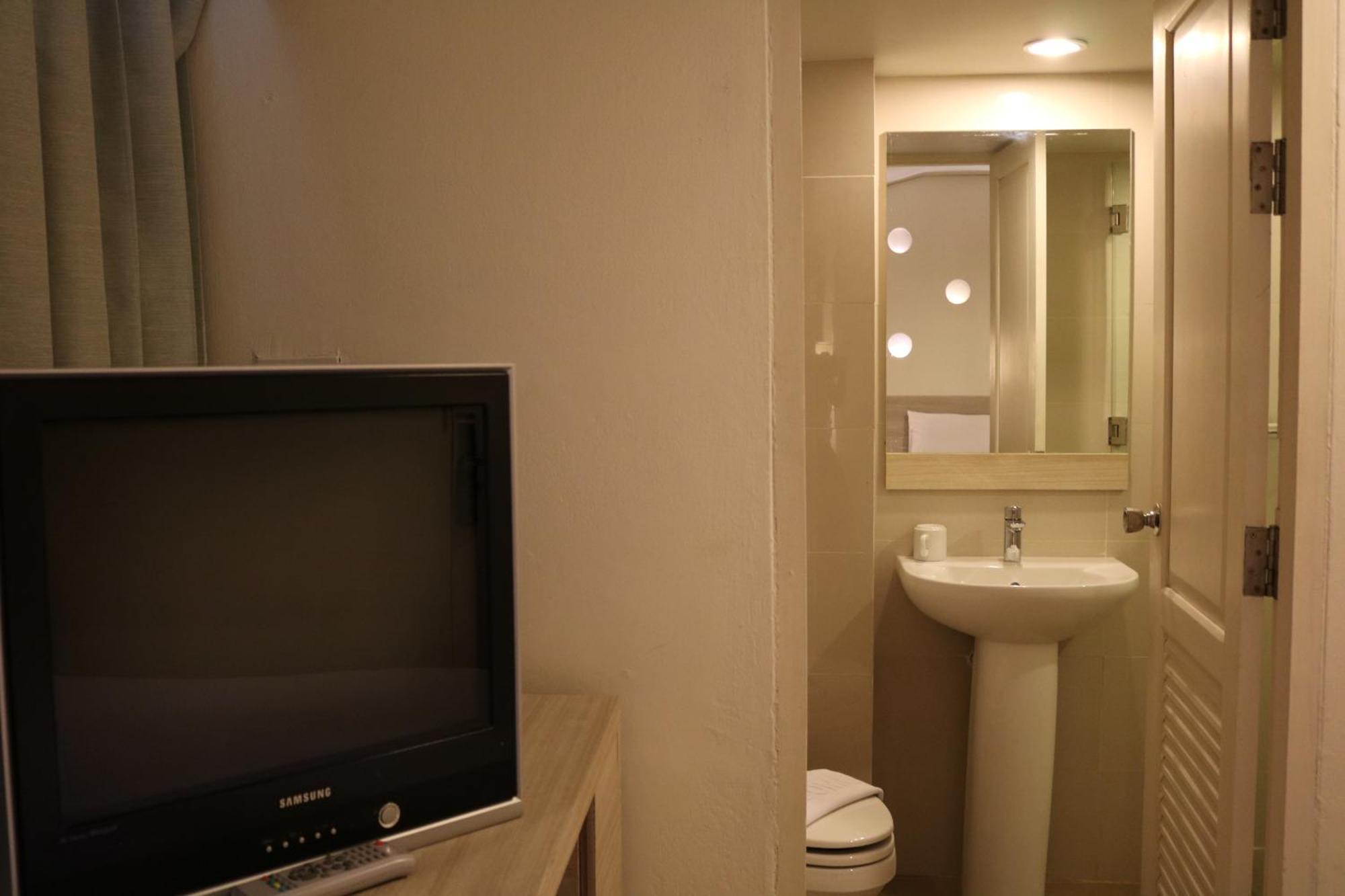 Economy Single Room